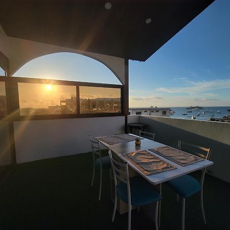 Hostal Gosen Puerto Baquerizo Moreno Zewnętrze zdjęcie