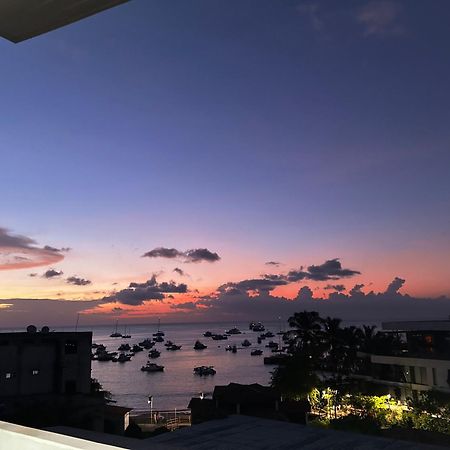 Hostal Gosen Puerto Baquerizo Moreno Zewnętrze zdjęcie