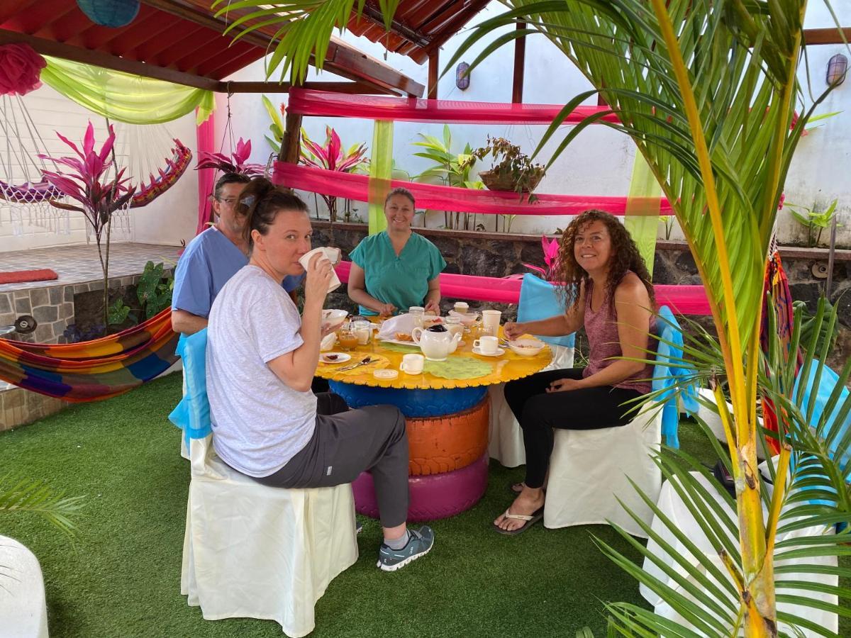 Hostal Gosen Puerto Baquerizo Moreno Zewnętrze zdjęcie