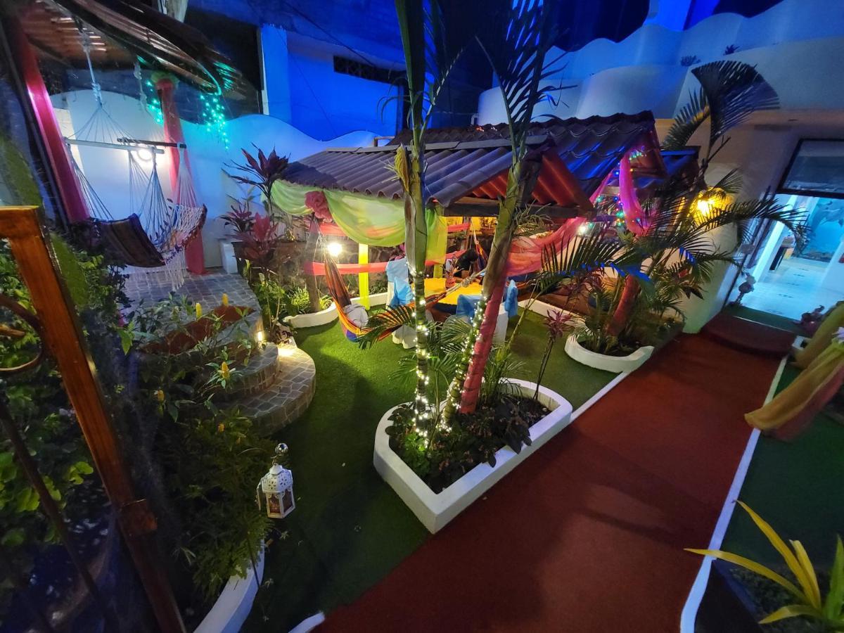 Hostal Gosen Puerto Baquerizo Moreno Zewnętrze zdjęcie
